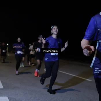 Runner Photo 7523103