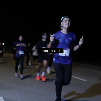 Runner Photo 7523111