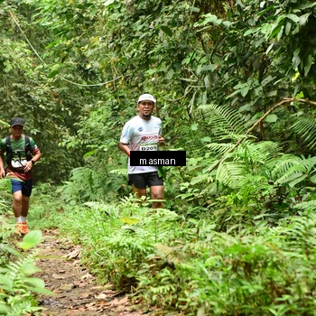 Runner Photo 7523115