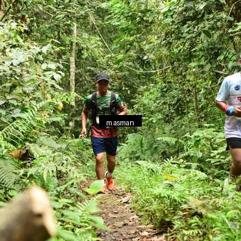 Runner Photo 7523122