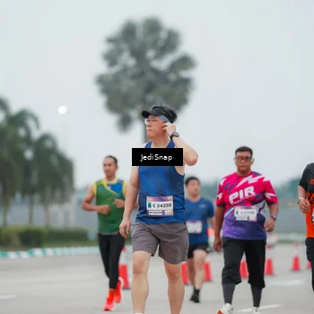 Runner Photo 7523134