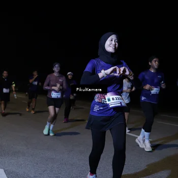 Runner Photo 7523137
