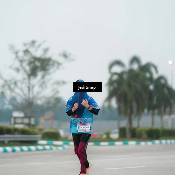 Runner Photo 7523139