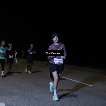 Runner Photo 7523156