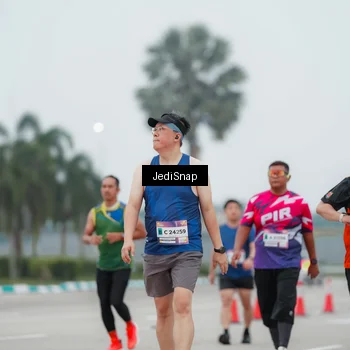 Runner Photo 7523162