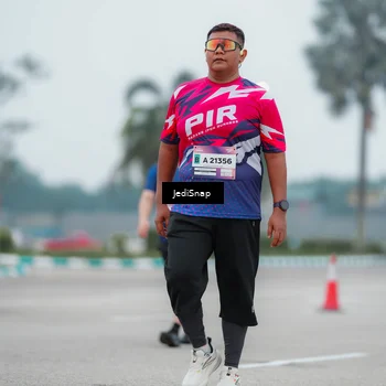 Runner Photo 7523184