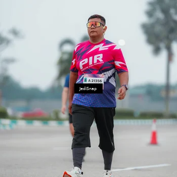 Runner Photo 7523190