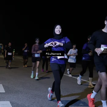 Runner Photo 7523199
