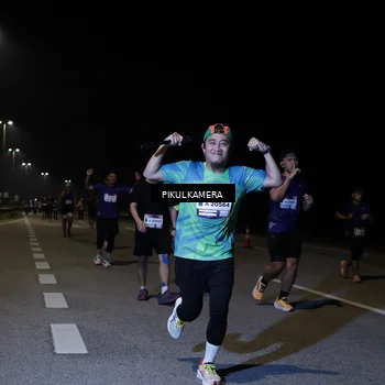 Runner Photo 7523201