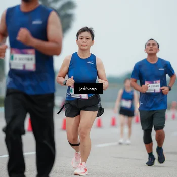 Runner Photo 7523208