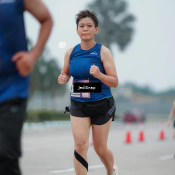 Runner Photo 7523210