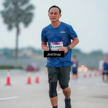 Runner Photo 7523219