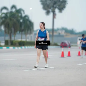 Runner Photo 7523227