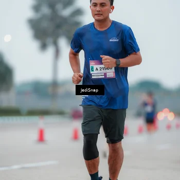 Runner Photo 7523230