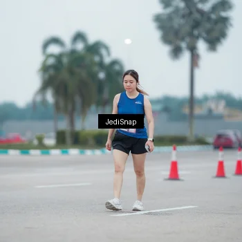 Runner Photo 7523239
