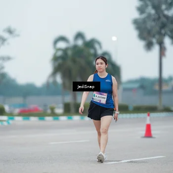 Runner Photo 7523252