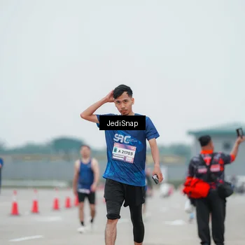 Runner Photo 7523268