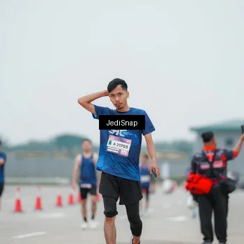 Runner Photo 7523272