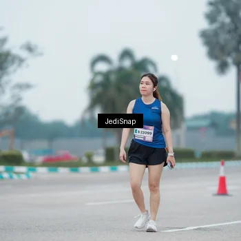 Runner Photo 7523276