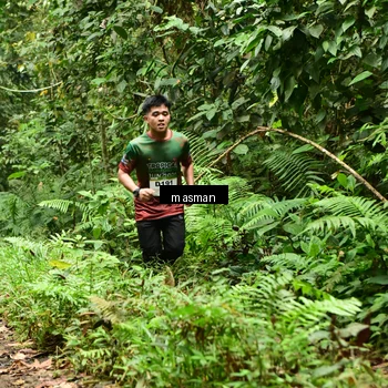 Runner Photo 7523287