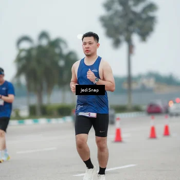 Runner Photo 7523310