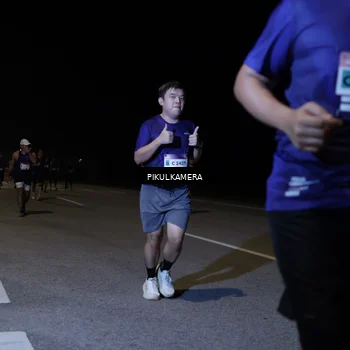Runner Photo 7523318