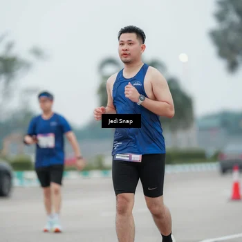 Runner Photo 7523326