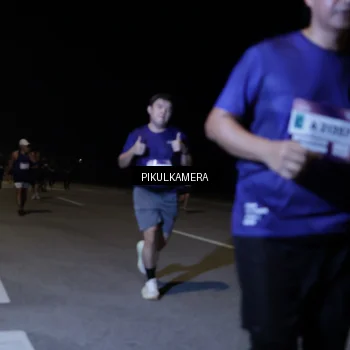 Runner Photo 7523332