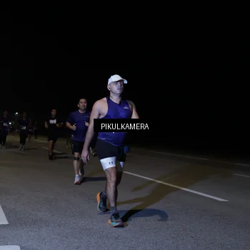 Runner Photo 7523347