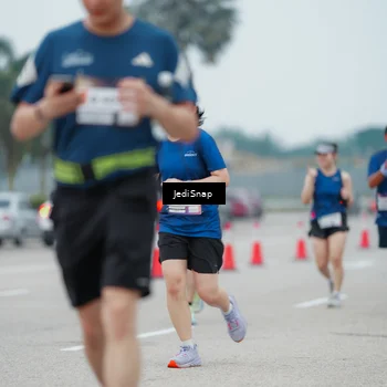 Runner Photo 7523353
