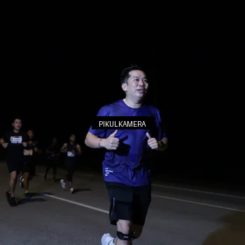 Runner Photo 7523356