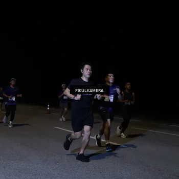 Runner Photo 7523368