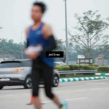 Runner Photo 7523382
