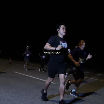 Runner Photo 7523385
