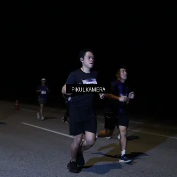 Runner Photo 7523399