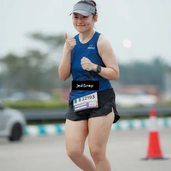 Runner Photo 7523406
