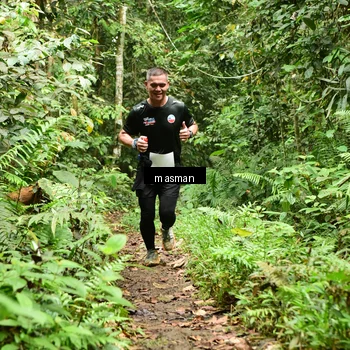 Runner Photo 7523407