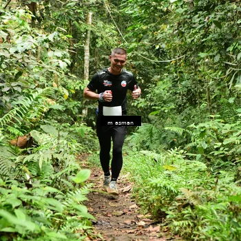Runner Photo 7523411