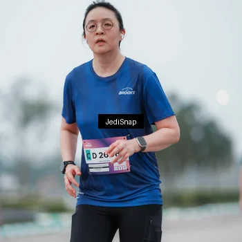 Runner Photo 7523439