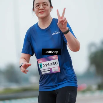 Runner Photo 7523447