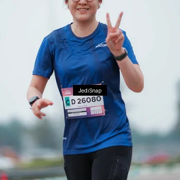 Runner Photo 7523451