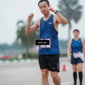 Runner Photo 7523475
