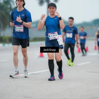 Runner Photo 7523490
