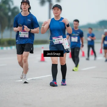 Runner Photo 7523497