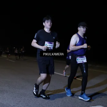 Runner Photo 7523504