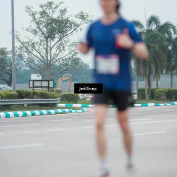 Runner Photo 7523515