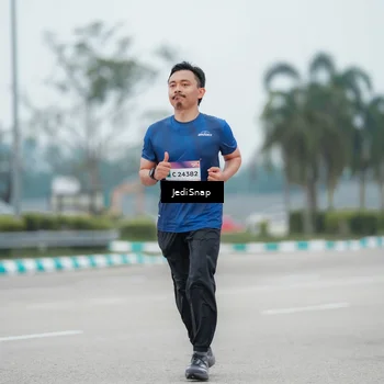 Runner Photo 7523547