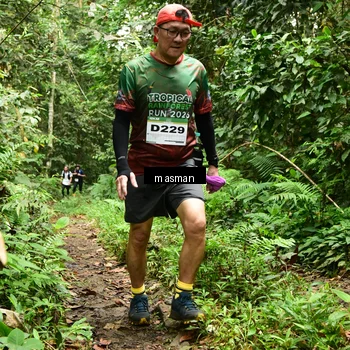 Runner Photo 7523565