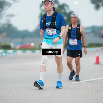Runner Photo 7523568