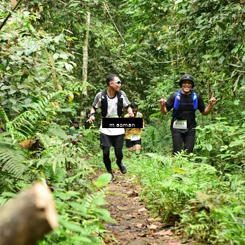 Runner Photo 7523575